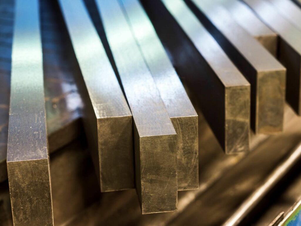 Бронзовая полоса 2,8х180 БрБ2 ГОСТ 1789-2013