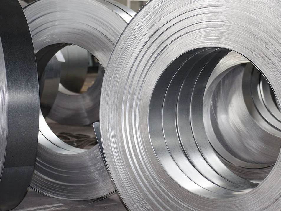 Конструкционная лента 400 мм 0.3 мм Ст50